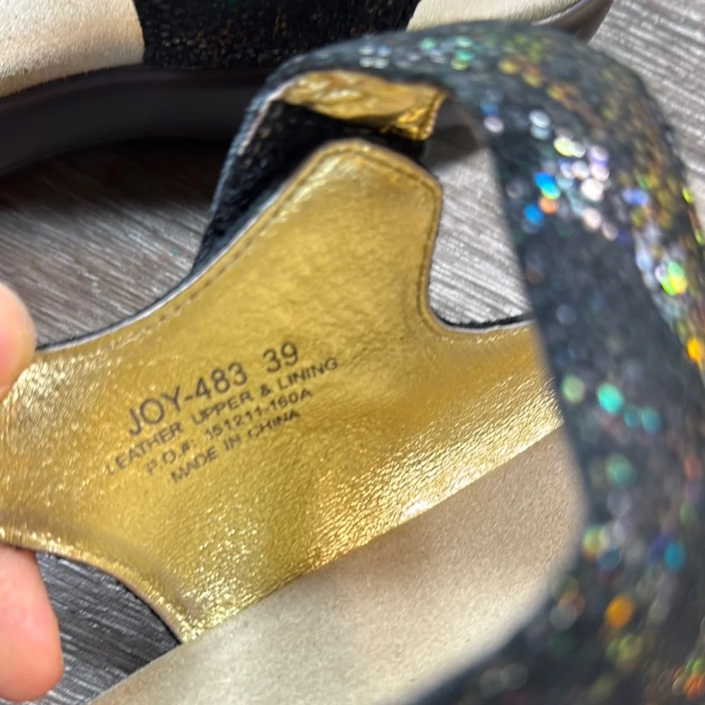 Alegria Black/ gold  Sandals woman’s 39 (b232)
